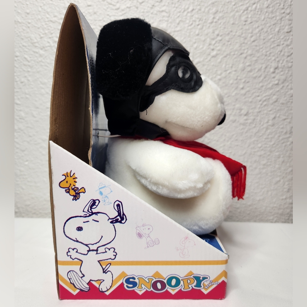Snoopy Collector's Edition Plush Flying Ace with Red Scarf and Black Mask NIB! - Picture 2 of 12